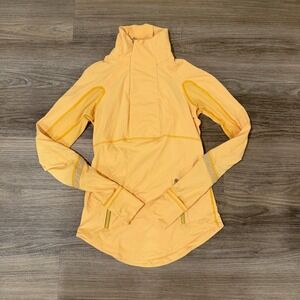 Lululemon Run Reflect Pullover Womens 2 Yellow Reflective Running Top